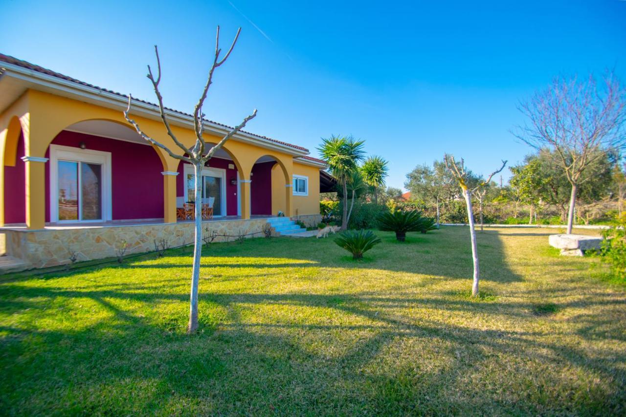 Loukas Farm House Agios Kirikos  Ngoại thất bức ảnh